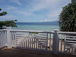 Meno Mojo Beach Resort