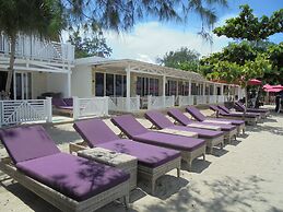 Meno Mojo Beach Resort
