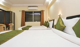 Treebo Hillway Inn Main Market