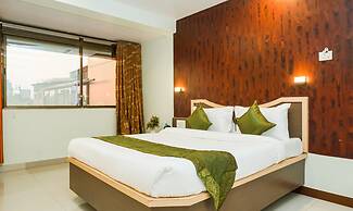 Treebo Hillway Inn Main Market