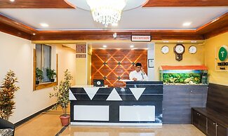 Treebo Hillway Inn Main Market