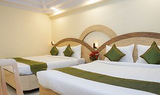 Treebo Hillway Inn Main Market