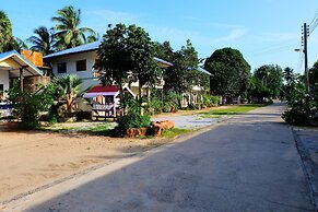 Roong Arun Resort