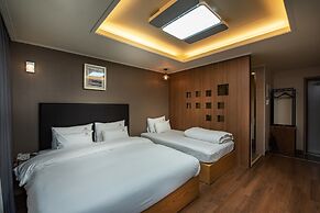 Central Park Hotel Busan