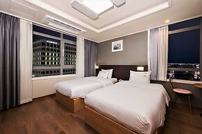 Central Park Hotel Busan