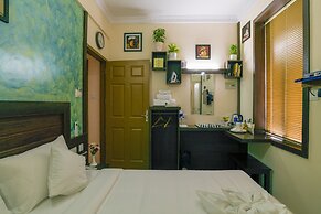 Blue Bell Airport Hotel