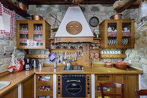 Majestic Chateau - Spectacular Seascapes & Pool