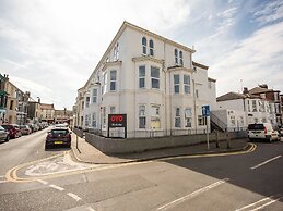 OYO Studiotel GY - Modern Hotel Apartments