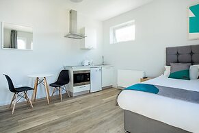 OYO Studiotel GY - Modern Hotel Apartments