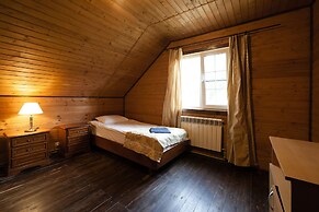 Country Club Medvezhy Ozera