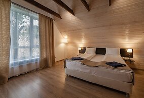 Country Club Medvezhy Ozera