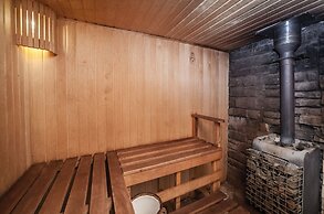 Country Club Medvezhy Ozera