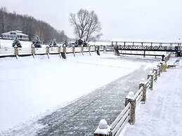 Country Club Medvezhy Ozera