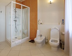 Country Club Medvezhy Ozera