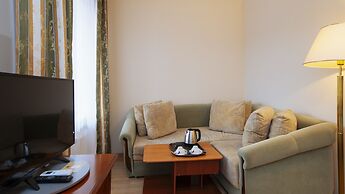 Country Club Medvezhy Ozera