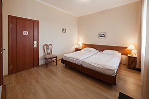 Country Club Medvezhy Ozera