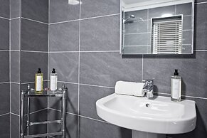 HIPHIPStay - The Michael Flatley Suite