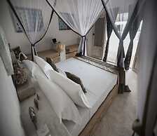 The Loop Beach Resort