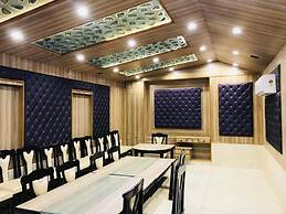 Gopinath The Grand
