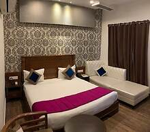 Gopinath The Grand