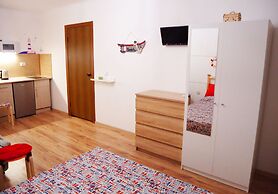 Apartments on Prospekt Dzerzhinskogo 238