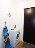 Apartments on Prospekt Dzerzhinskogo 238