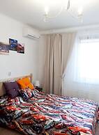 Apartments on Prospekt Dzerzhinskogo 238