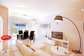 Apartment Pinos de Aloha