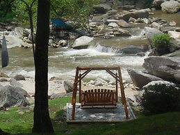 Evening Shade River Lodge and Cabins