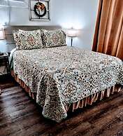 Evening Shade River Lodge and Cabins