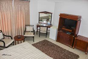 New Rivoli Hotel Benin