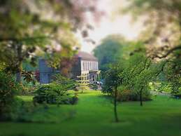 Ballyvolane House