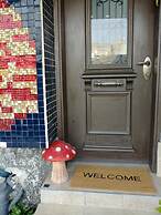 Ahuzat Shaul - Studio