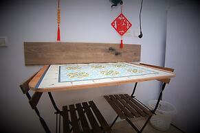 Ahuzat Shaul - Studio