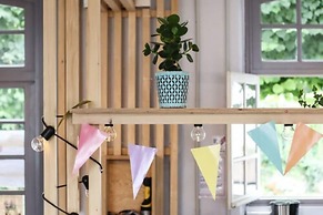 Hostel La Maison Montreau