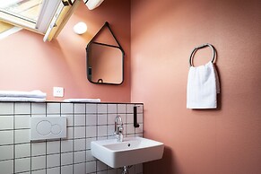 Hostel La Maison Montreau