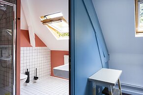 Hostel La Maison Montreau