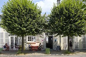 Hostel La Maison Montreau
