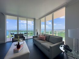 Miami Vacation Rentals - Coconut Grove