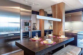 Miami Vacation Rentals - Coconut Grove