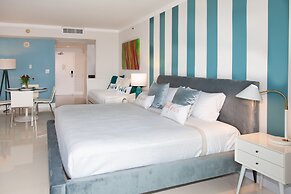 Miami Vacation Rentals - Coconut Grove