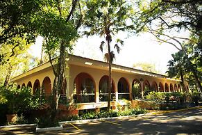 Hotel Resort & Golfe Clube dos 500