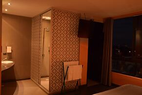 Hotel G