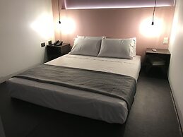 Hotel G