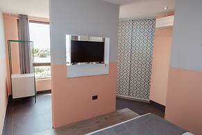 Hotel G