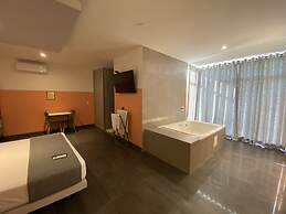 Hotel G