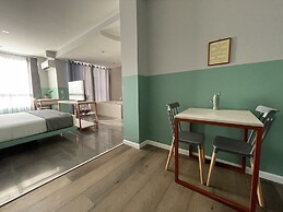 Hotel G