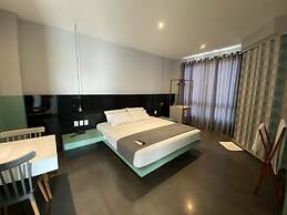 Hotel G