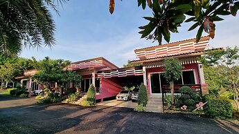 Baan Suan  Meetang Resort