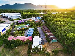 Baan Suan  Meetang Resort